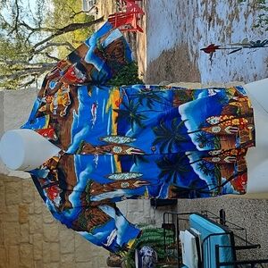 ROYAL HAWAIIAN Creations Blue Waikiki Aloha Shirt Woodies Surfboards Waves SMALL